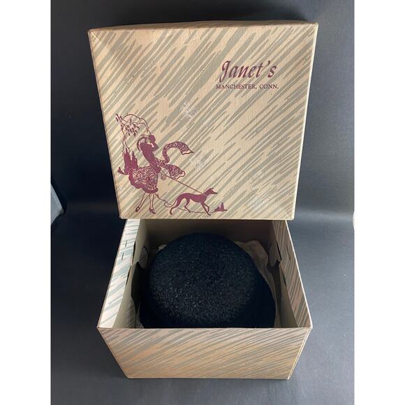 Lovely 1950s Woven Hat with Black Netting by Janet's of Manchester CT - Og Box - Picture 8 of 9